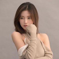 Female Idol - 2